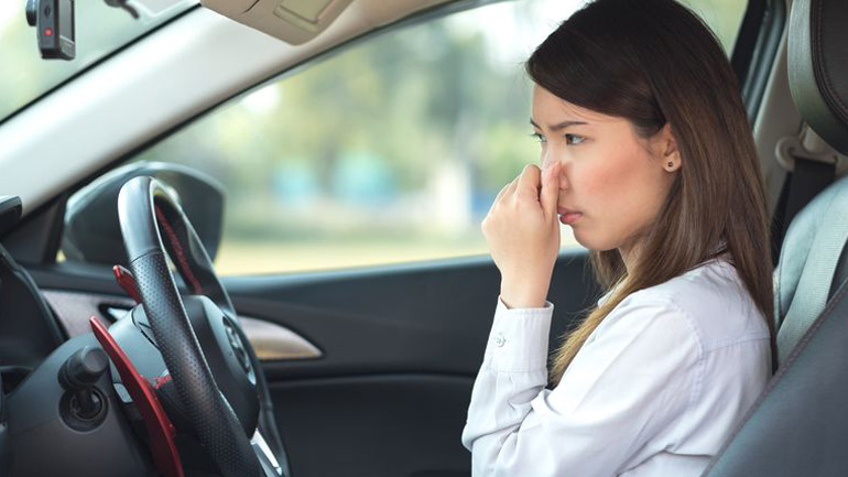 Η μυρωδιά του καινούργιου αυτοκινήτου ενοχλεί τους Κινέζους